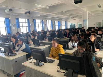 計(jì)算機(jī)與通信學(xué)院成功舉辦2021年3月全國(guó)計(jì)算機(jī)等級(jí)考試電腦動(dòng)畫(huà)設(shè)計(jì)培訓(xùn)班